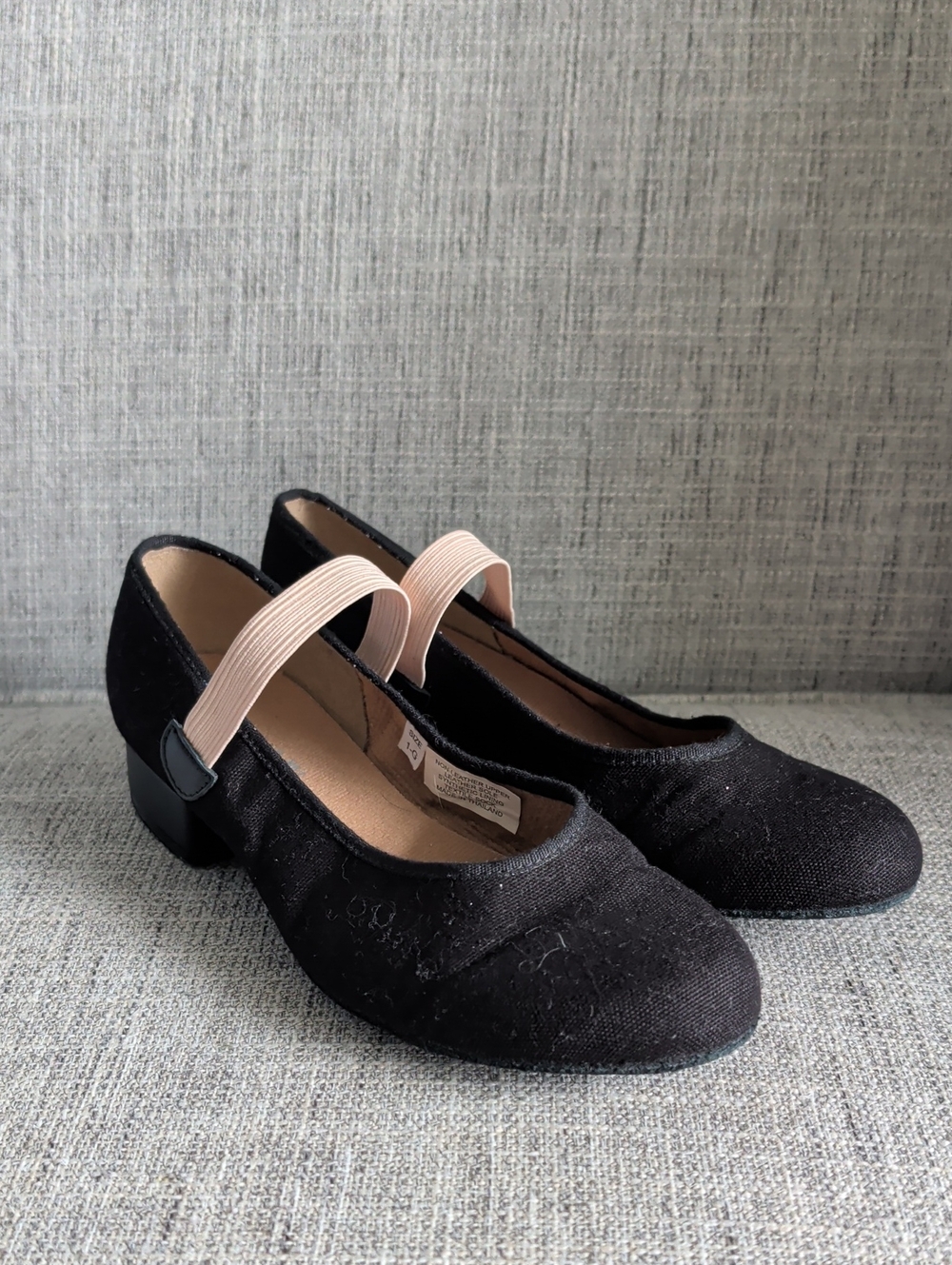 Bloch - Girl's Ballet 3/4 Character Shoes